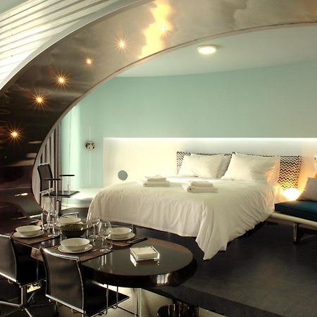 High End Suite At The Center Of Heraklion Екстериор снимка