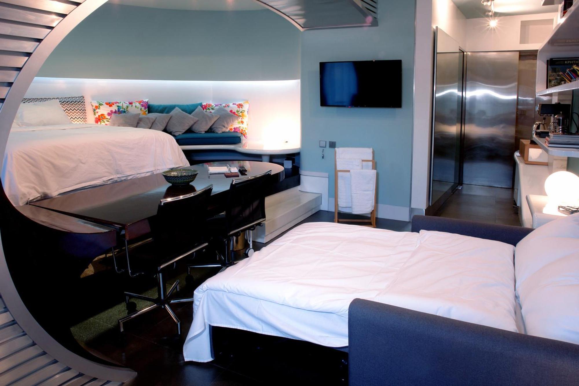 High End Suite At The Center Of Heraklion Екстериор снимка